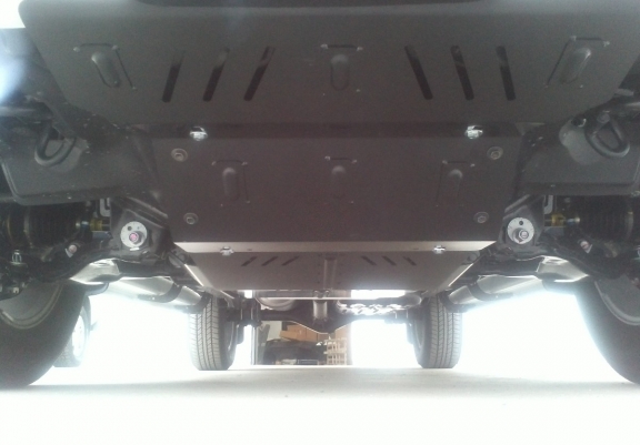 Protection sous moteur et de la radiateur Toyota Hilux