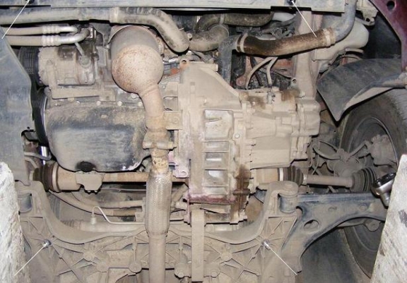 Protection sous moteur et de la boîte de vitesse Fiat Linea