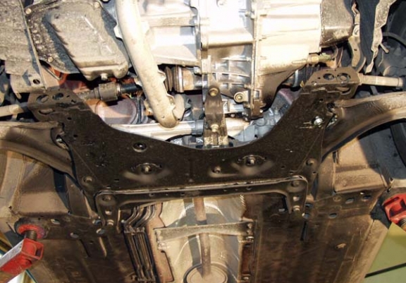 Protection sous moteur et de la boîte de vitesse Nissan Tiida