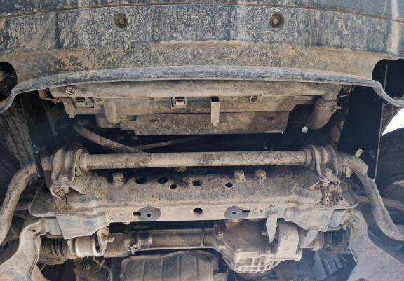 Protection de radiateur Nissan Navara D40