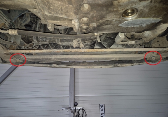 Protection sous moteur et de la boîte de vitesse Renault Laguna 2