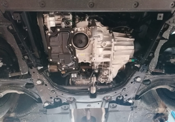 Protection sous moteur et de la boîte de vitesse Mitsubishi Colt