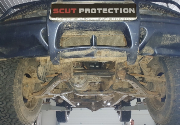 Protection sous moteur et de la radiateur Suzuki X90