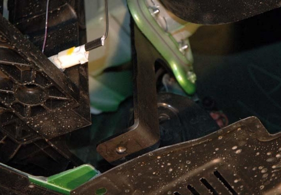 Protection sous moteur et de la boîte de vitesse Mazda 2