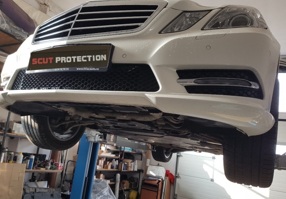 Protection sous moteur et de la radiateur Mercedes E-Classe W212