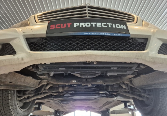 Protection sous moteur et de la radiateur Mercedes C-Class W204