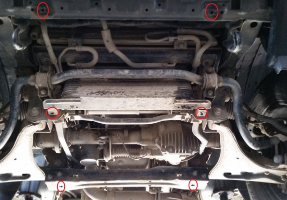 Protection sous moteur et de la radiateur Mitsubishi Pajero 4 (V80, V90)