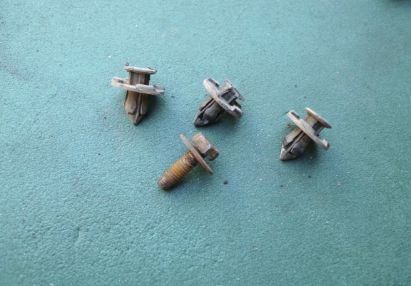 Protection sous moteur et de la boîte de vitesse Nissan X-Trail T30