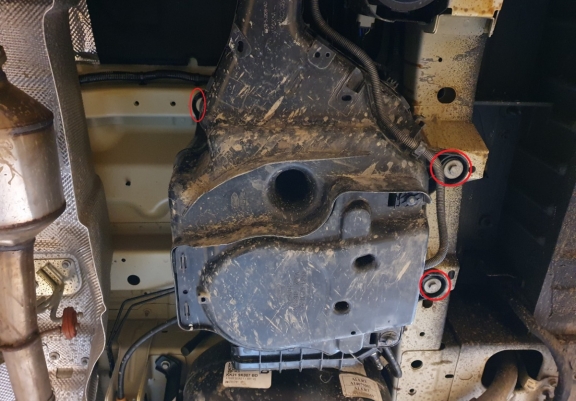 Protection réservoir AdBlue Ford Transit Custom