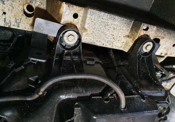 Protection réservoir AdBlue Ford Transit Custom