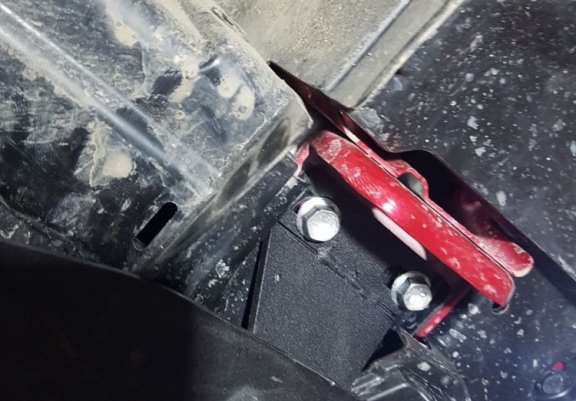 Protection sous moteur et de la boîte de vitesse Suzuki S-Cross