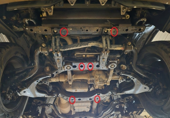 Protection sous moteur et de la radiateur Toyota Land Cruiser 150