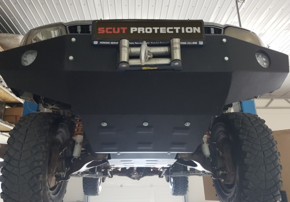 Protection sous moteur et de la radiateur Toyota Land Cruiser J90 / J95